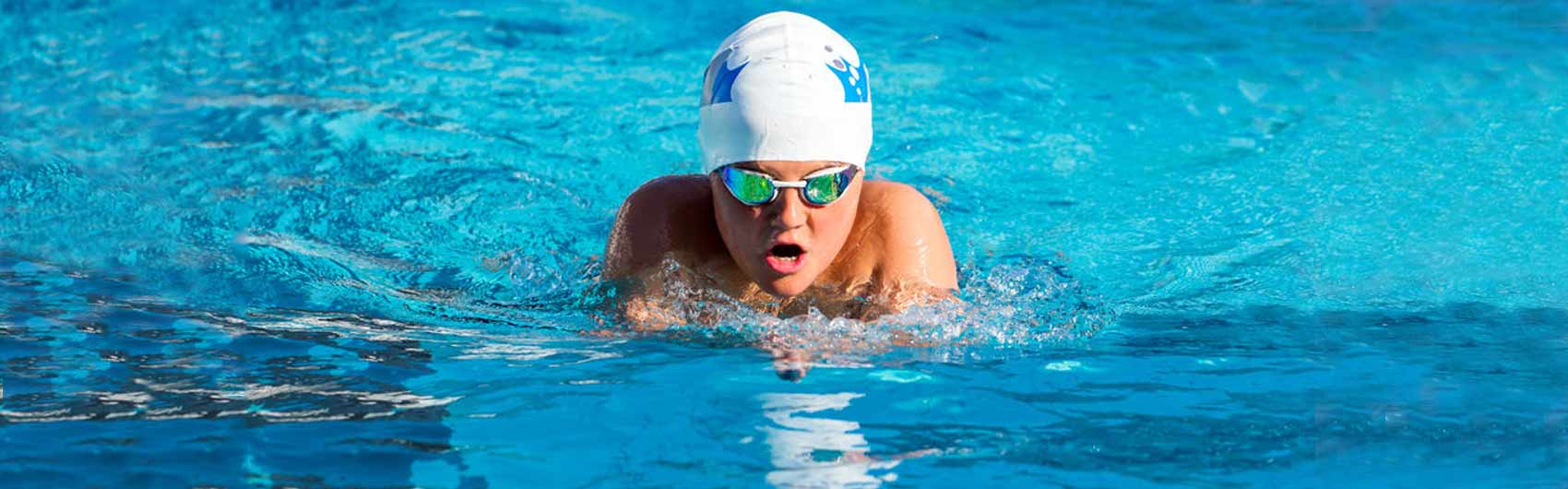 Apprentissage de la natation à Aquazen Pole, Coublevie